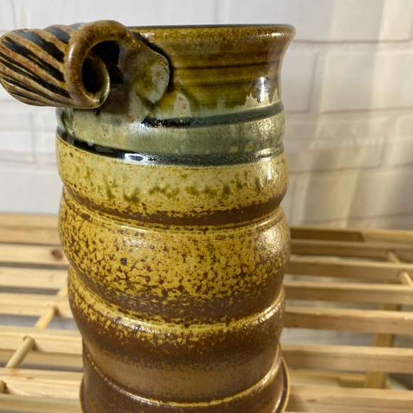 Beautiful Ash Glazed Brown Spiral Pottery Vase Lookout Mtn Rustic Signed - Picture 5 of 11